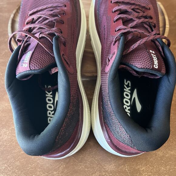 Brooks Ghost Max 2 Men's 10 Maroon White Road Running Max Cushion Shoes Sneakers - Picture 3 of 16